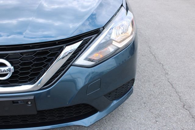 Used 2017 Nissan Sentra SV FWD image 40