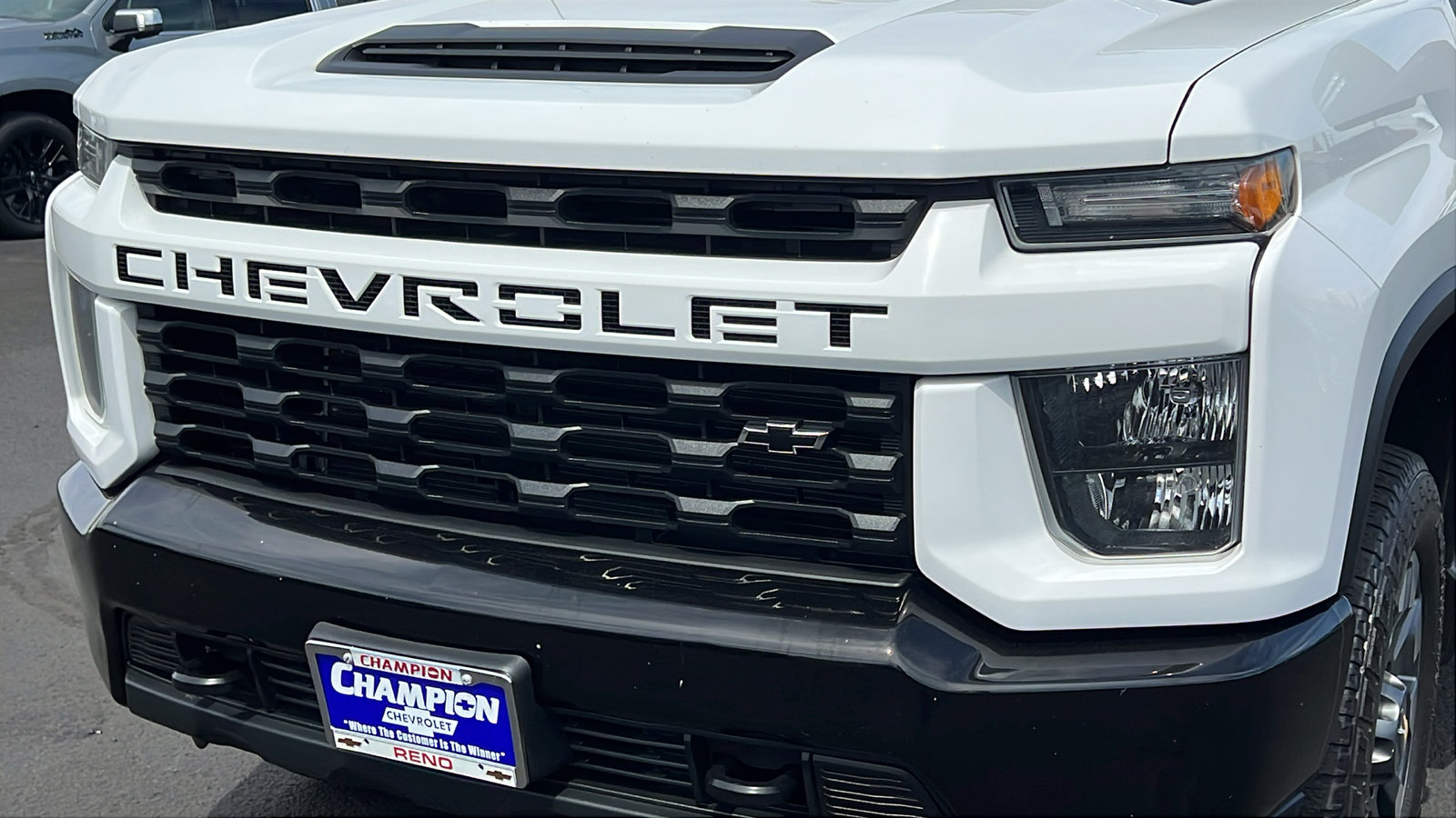 Used 2021 Chevrolet Silverado 2500 Custom w/ Custom Convenience Package AWD/4WD image 10