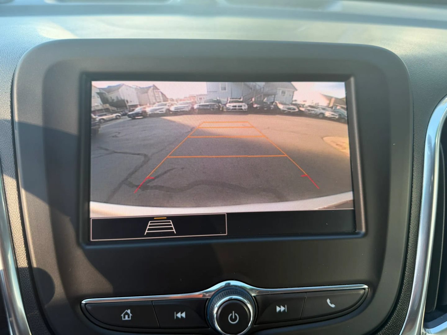 Used 2022 Chevrolet Equinox LS AWD/4WD image 23