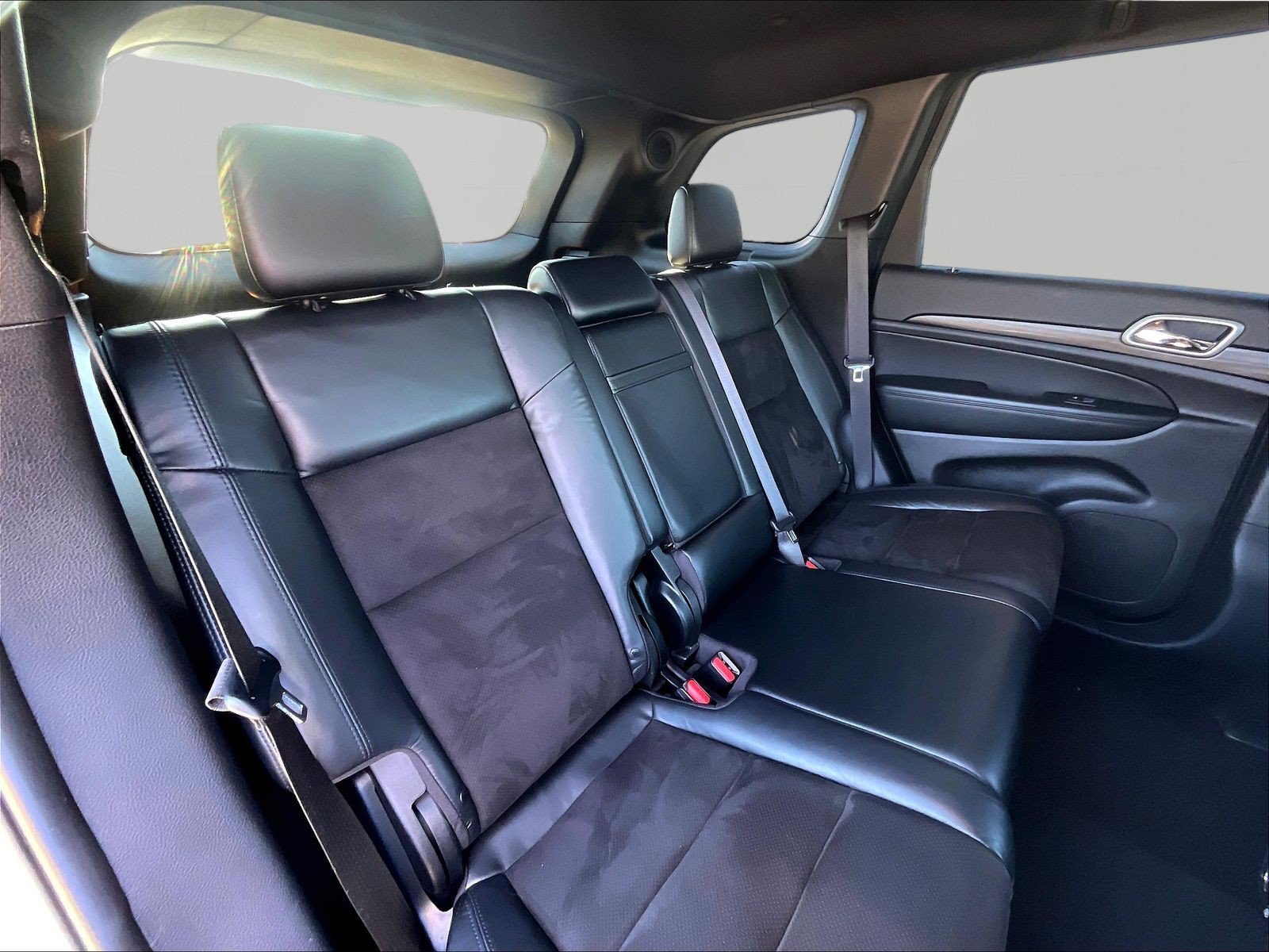 Used 2021 Jeep Grand Cherokee Altitude AWD/4WD image 16