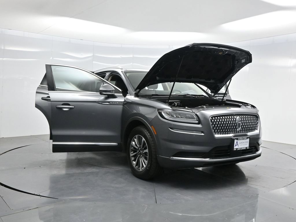 Used 2023 Lincoln Nautilus FWD w/ Premium Package image 44