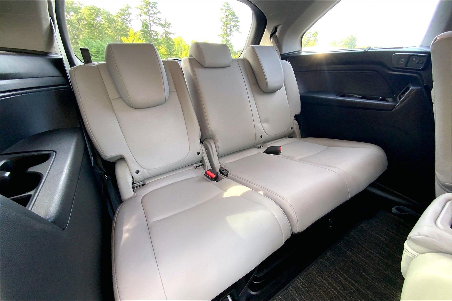 Used 2023 Honda Odyssey Touring image 32