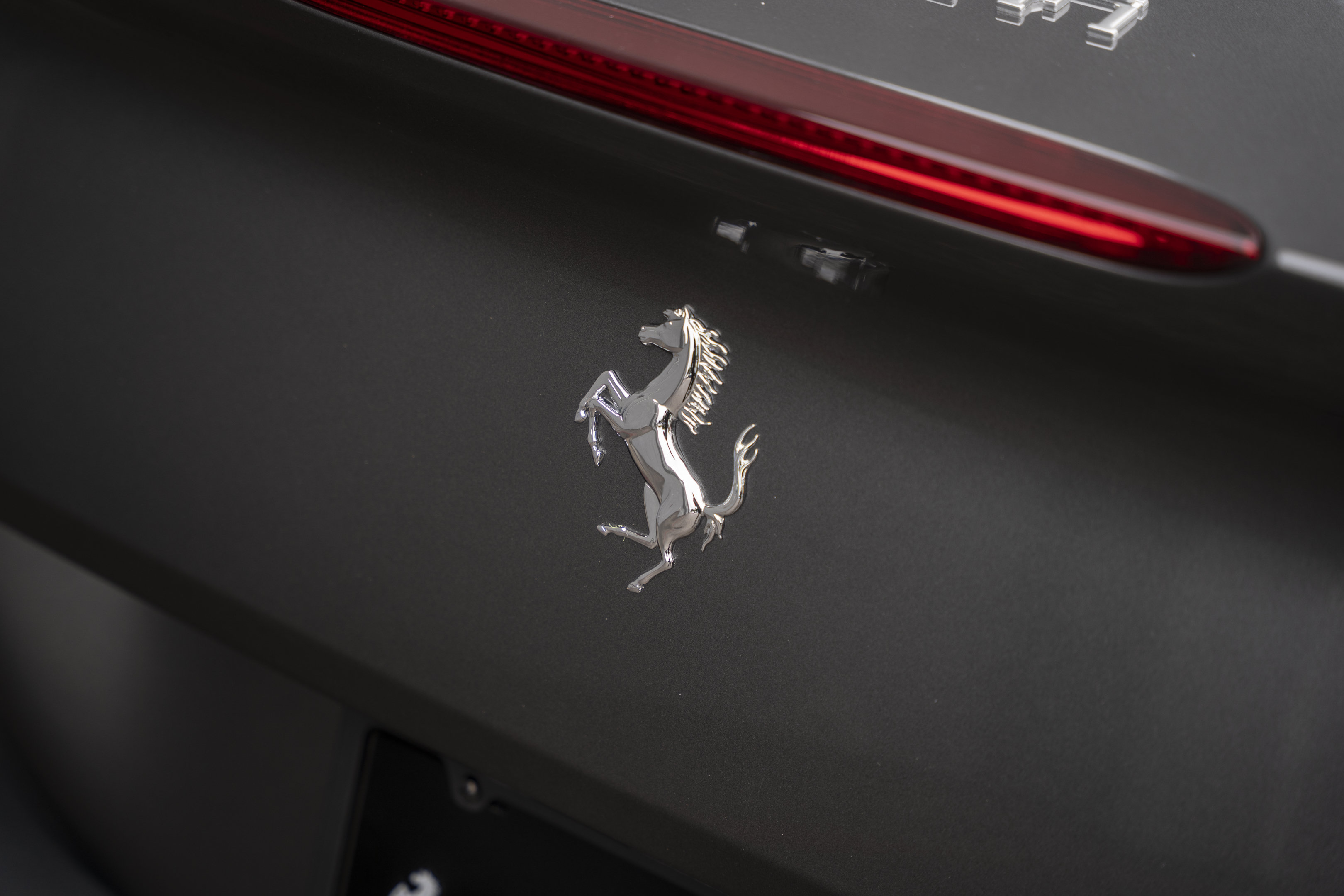 Used 2020 Ferrari Portofino RWD image 13