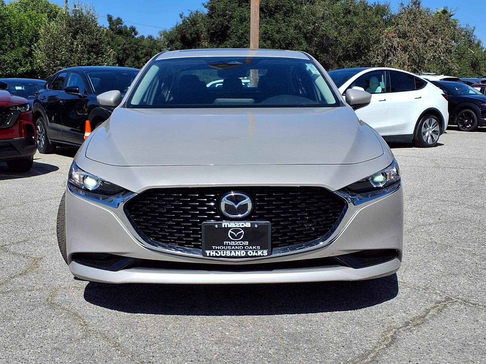 Used 2024 MAZDA MAZDA3 s FWD image 2