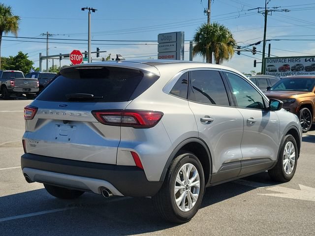 Used 2023 Ford Escape Active FWD image 6