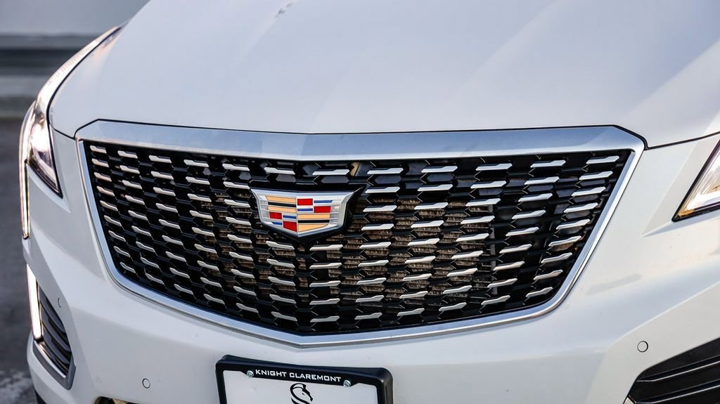 Used 2024 Cadillac XT5 Premium Luxury image 6