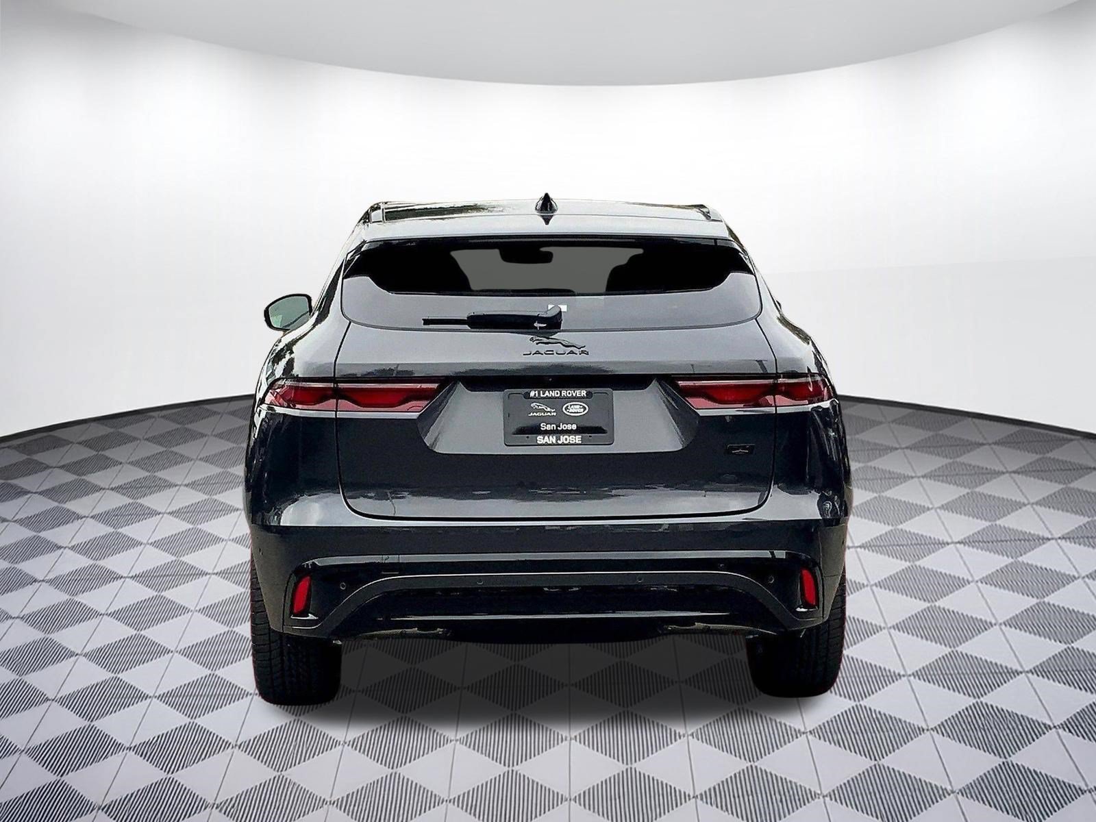 New 2026 Jaguar F-PACE R-Dynamic S AWD/4WD image 4