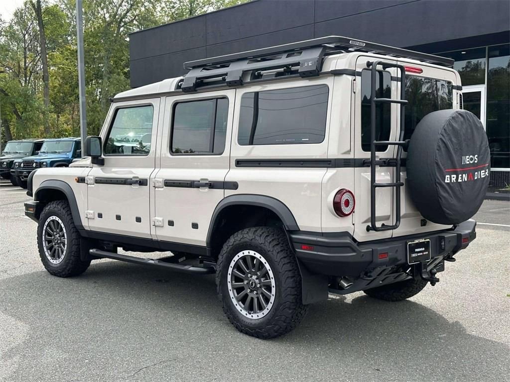 Used 2025 INEOS Grenadier Fieldmaster Edition image 7