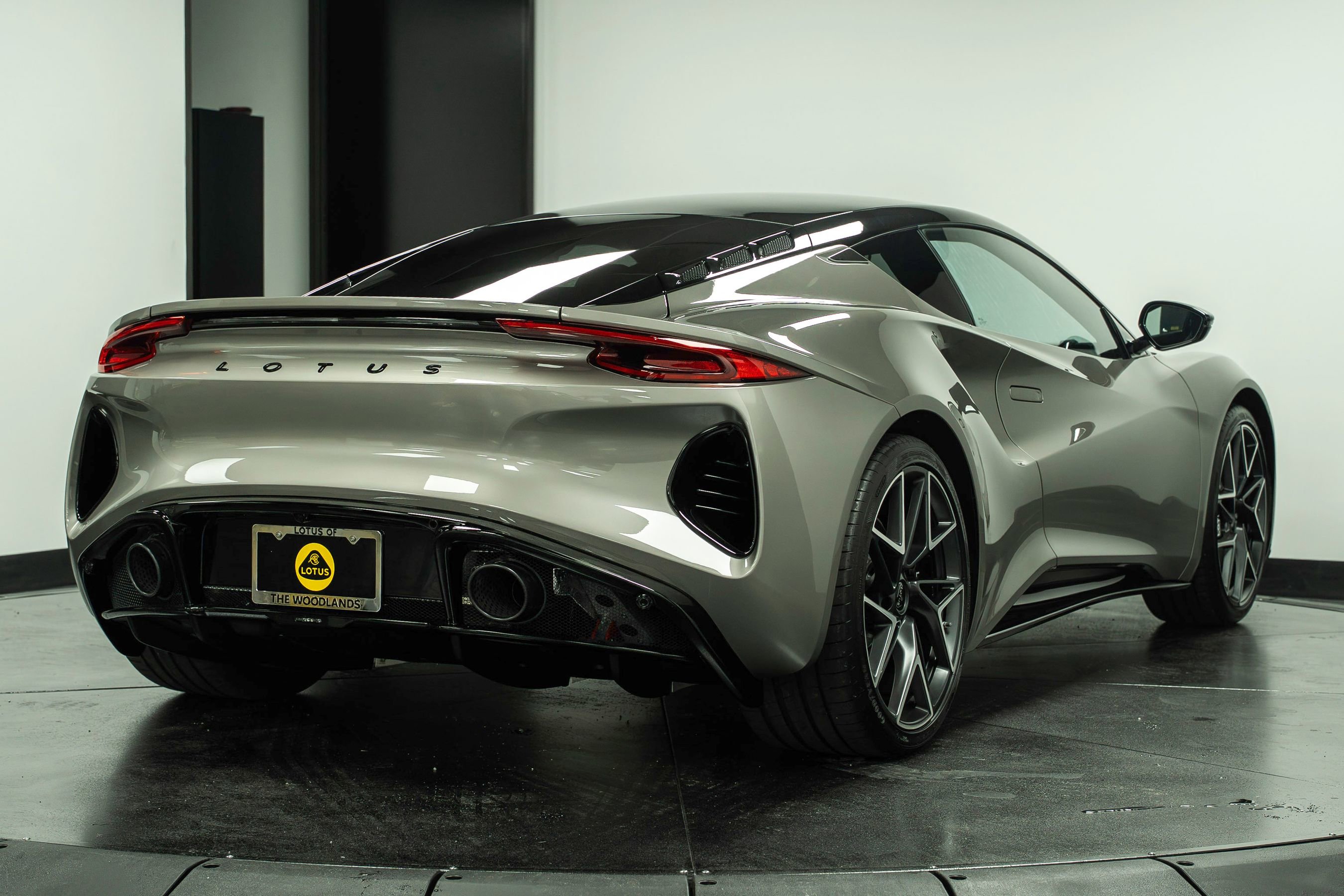 New 2026 Lotus Emira RWD image 3