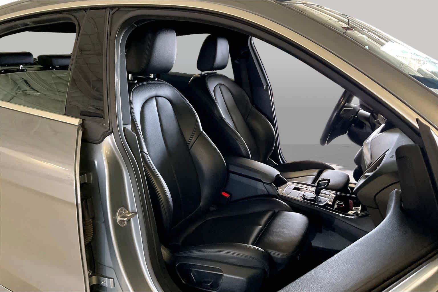 Used 2022 BMW 228i Gran Coupe w/ Lights Package FWD image 8