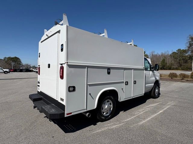 New 2025 Ford E-350 and Econoline 350 Super Duty w/ Power Equipment Group image 3