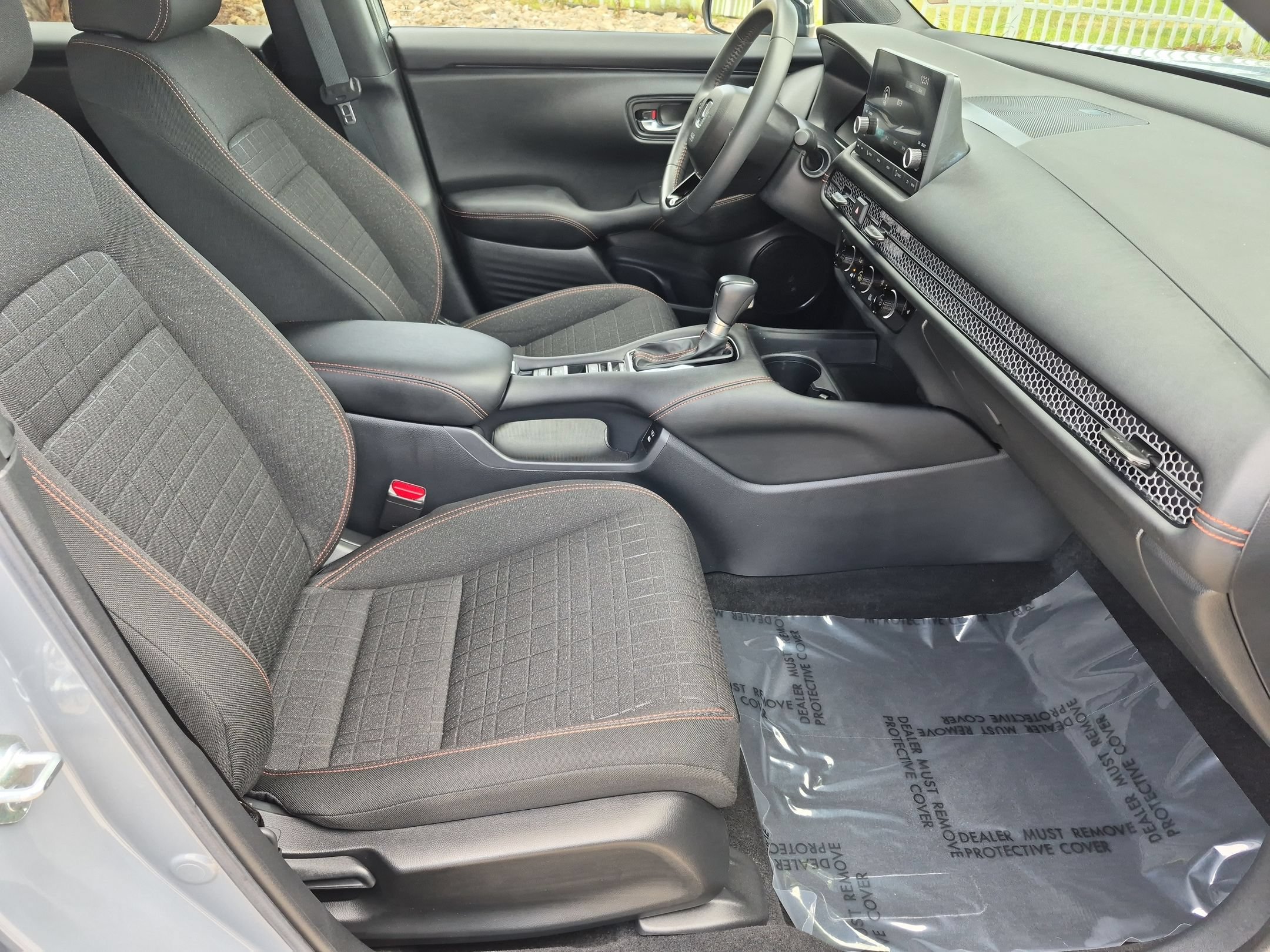 Certified 2024 Honda HR-V Sport image 29