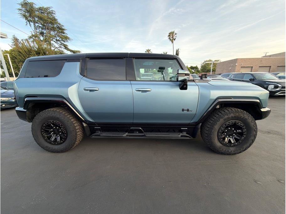 Used 2024 GMC Hummer EV 3X w/ Omega Edition AWD/4WD image 4
