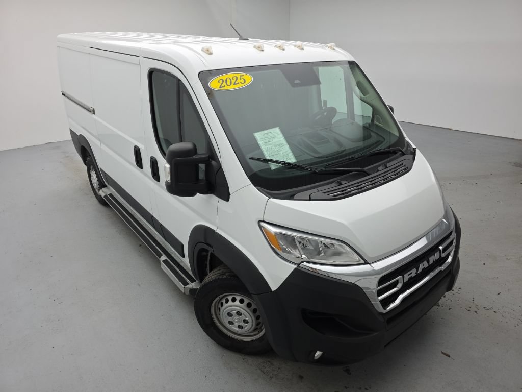 Used 2025 RAM ProMaster 2500 w/ U-Haul Equipment Group FWD image 2