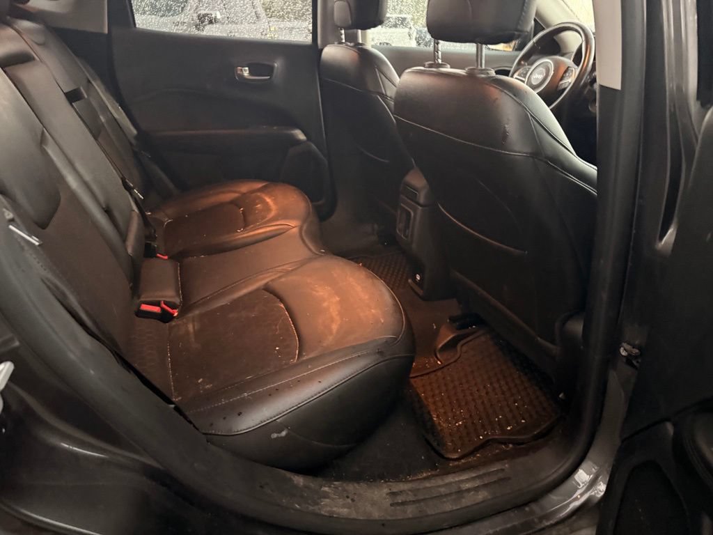 Used 2020 Jeep Compass Latitude AWD/4WD image 19