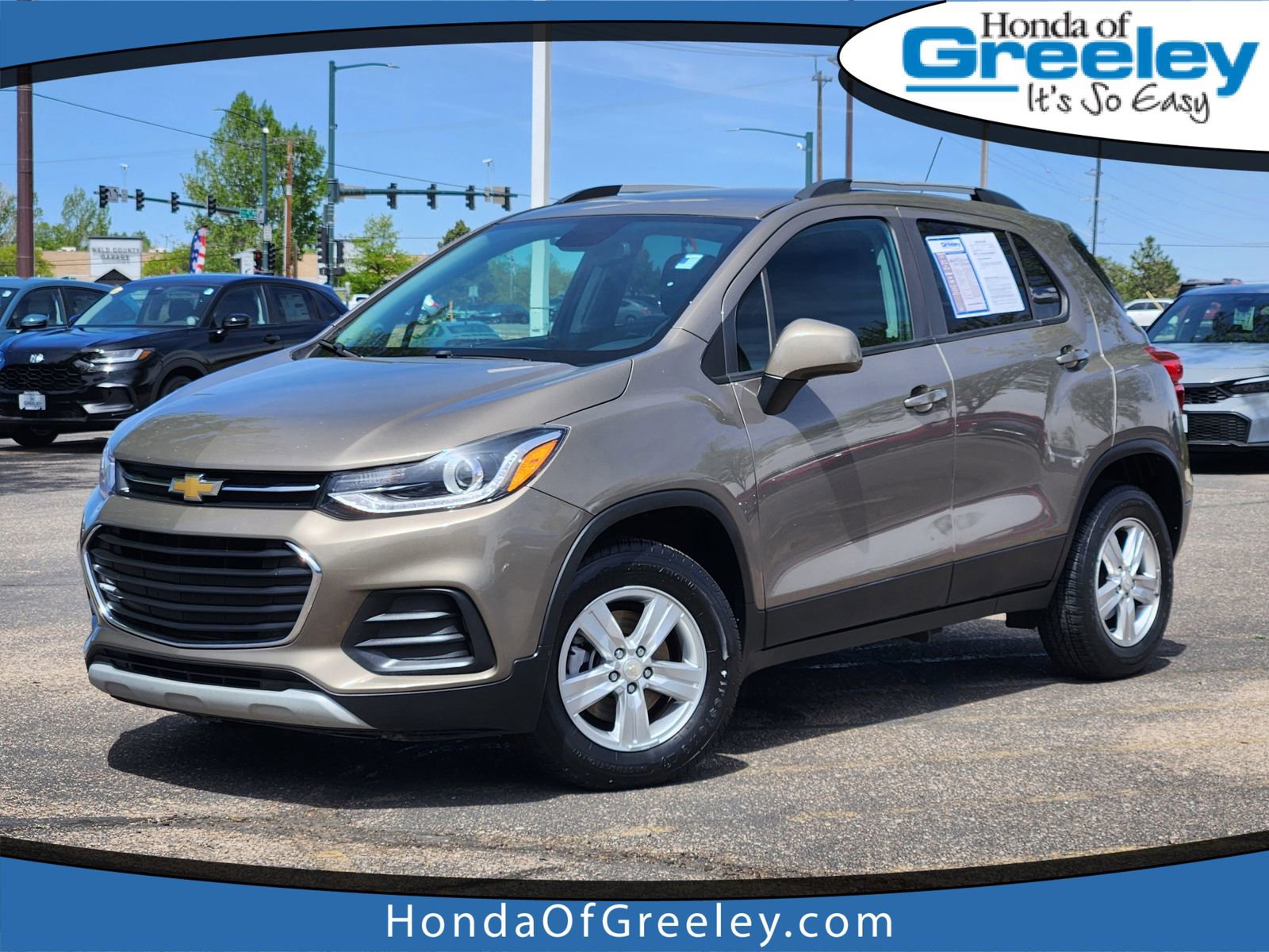 Used 2021 Chevrolet Trax LT AWD/4WD image 1
