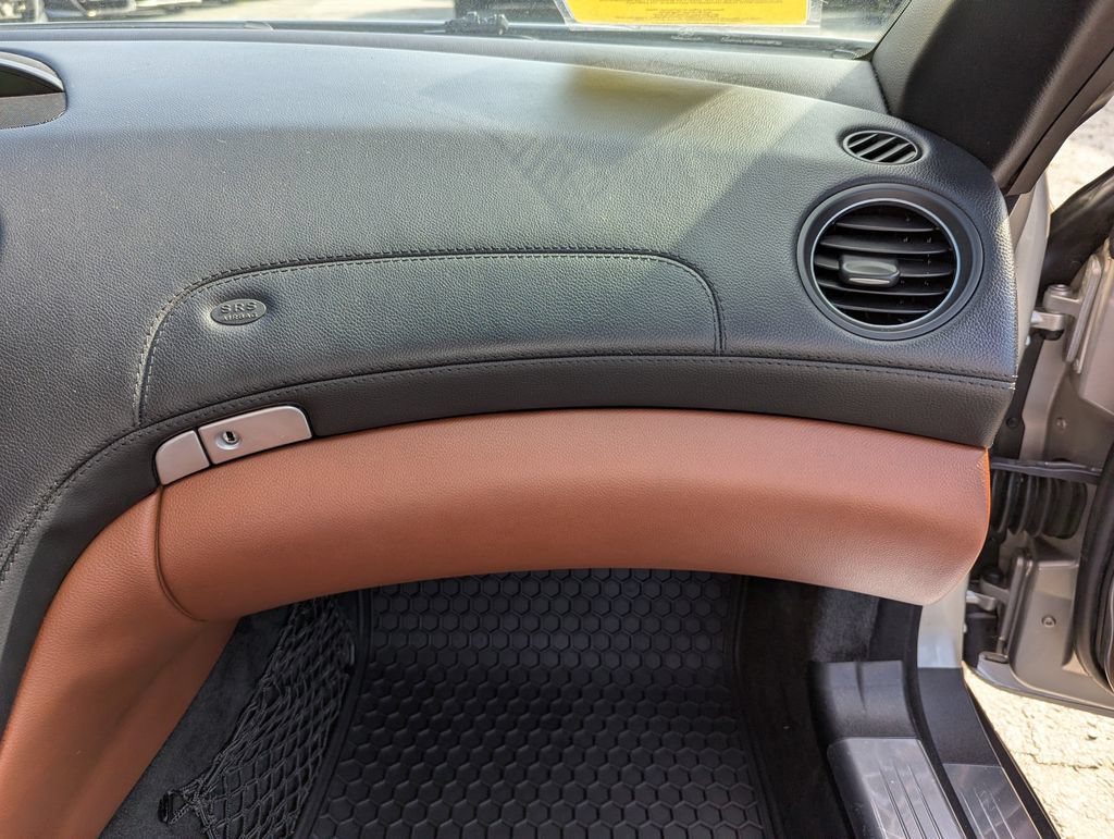 Used 2007 Mercedes-Benz SL 550 image 31