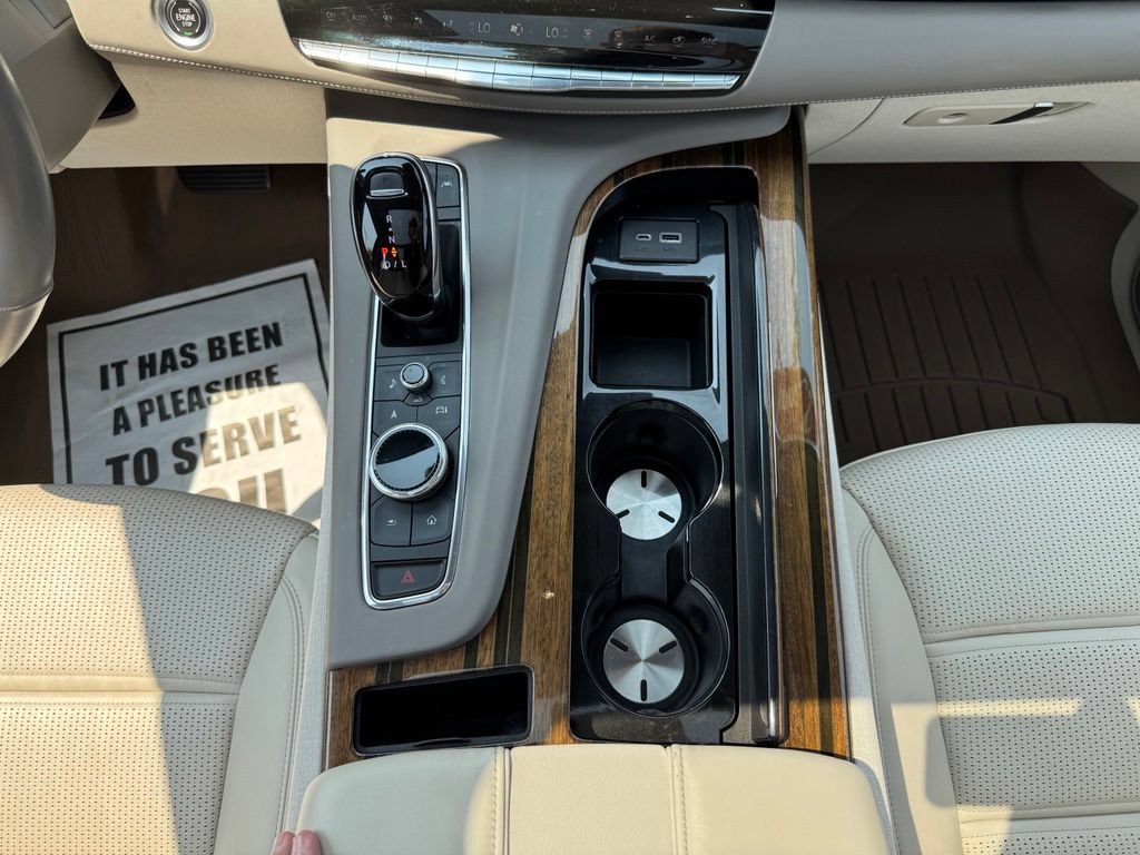 Certified 2023 Cadillac Escalade Premium Luxury Platinum w/ Heavy-Duty Trailer Package AWD/4WD image 30