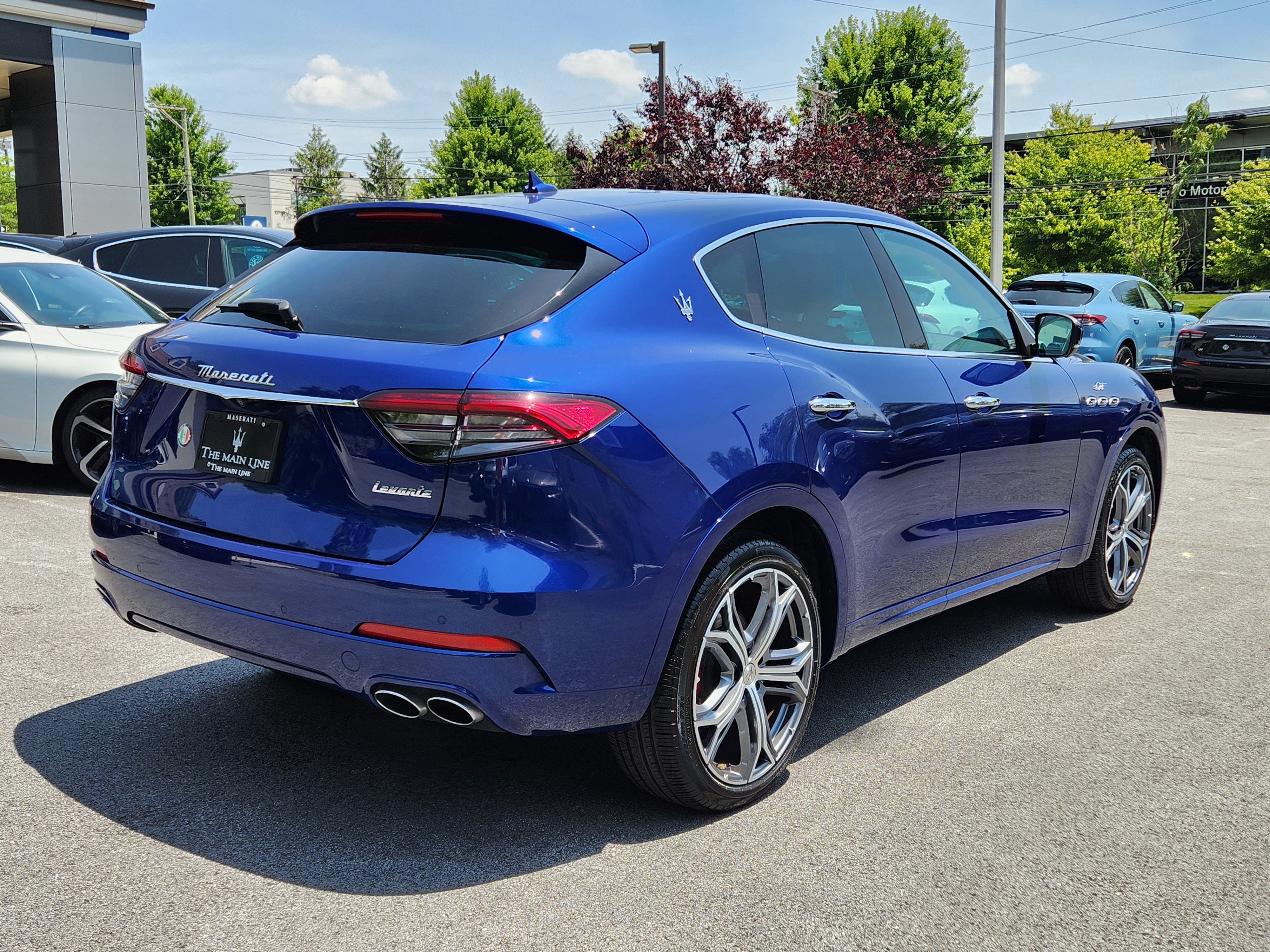 Used 2023 Maserati Levante GT AWD/4WD image 4