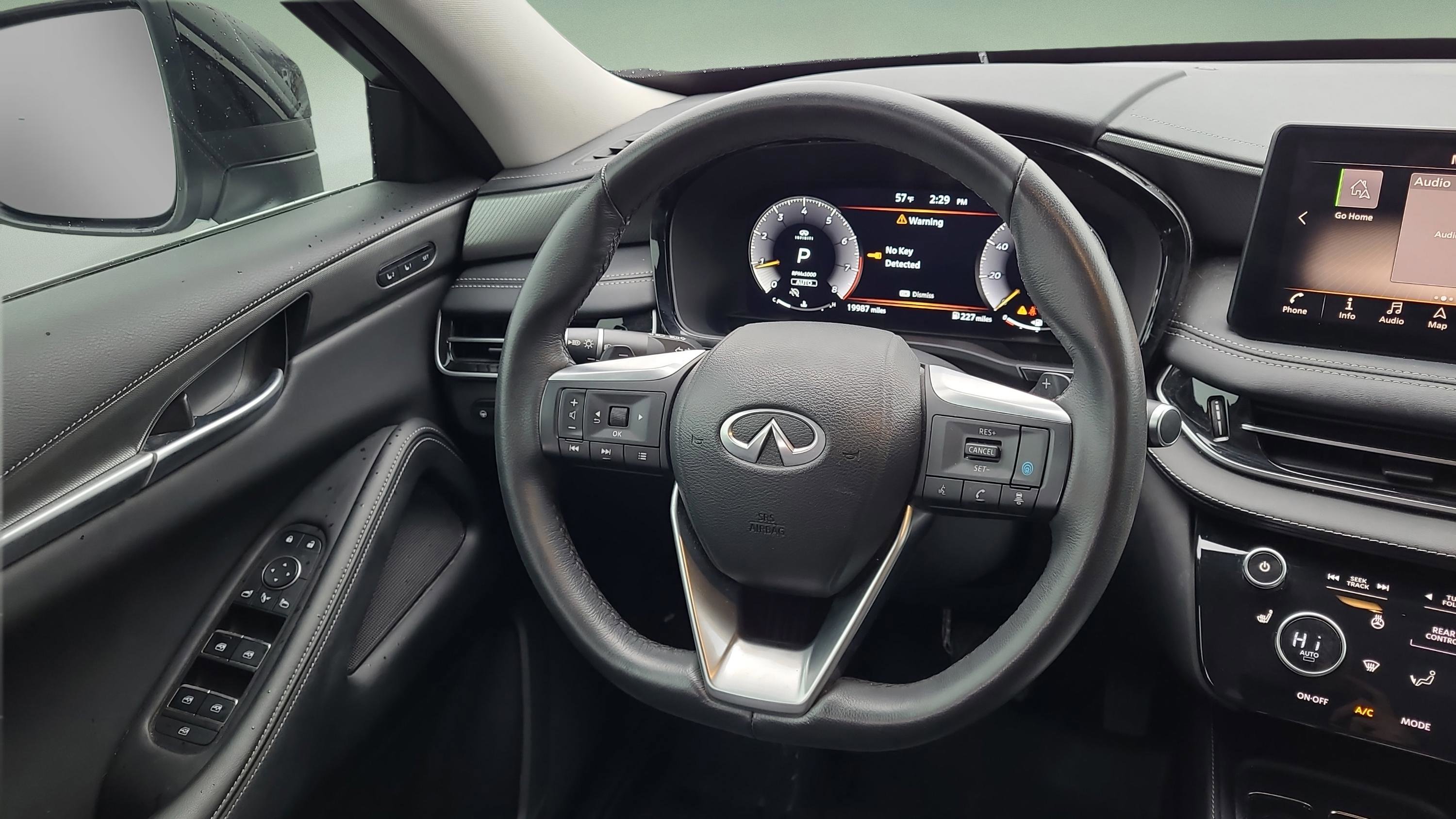 Used 2023 INFINITI QX60 Luxe AWD/4WD image 12