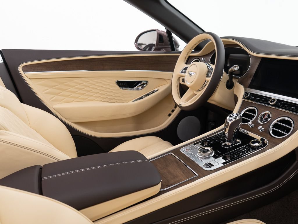 New 2026 Bentley Continental GT Azure AWD/4WD image 32