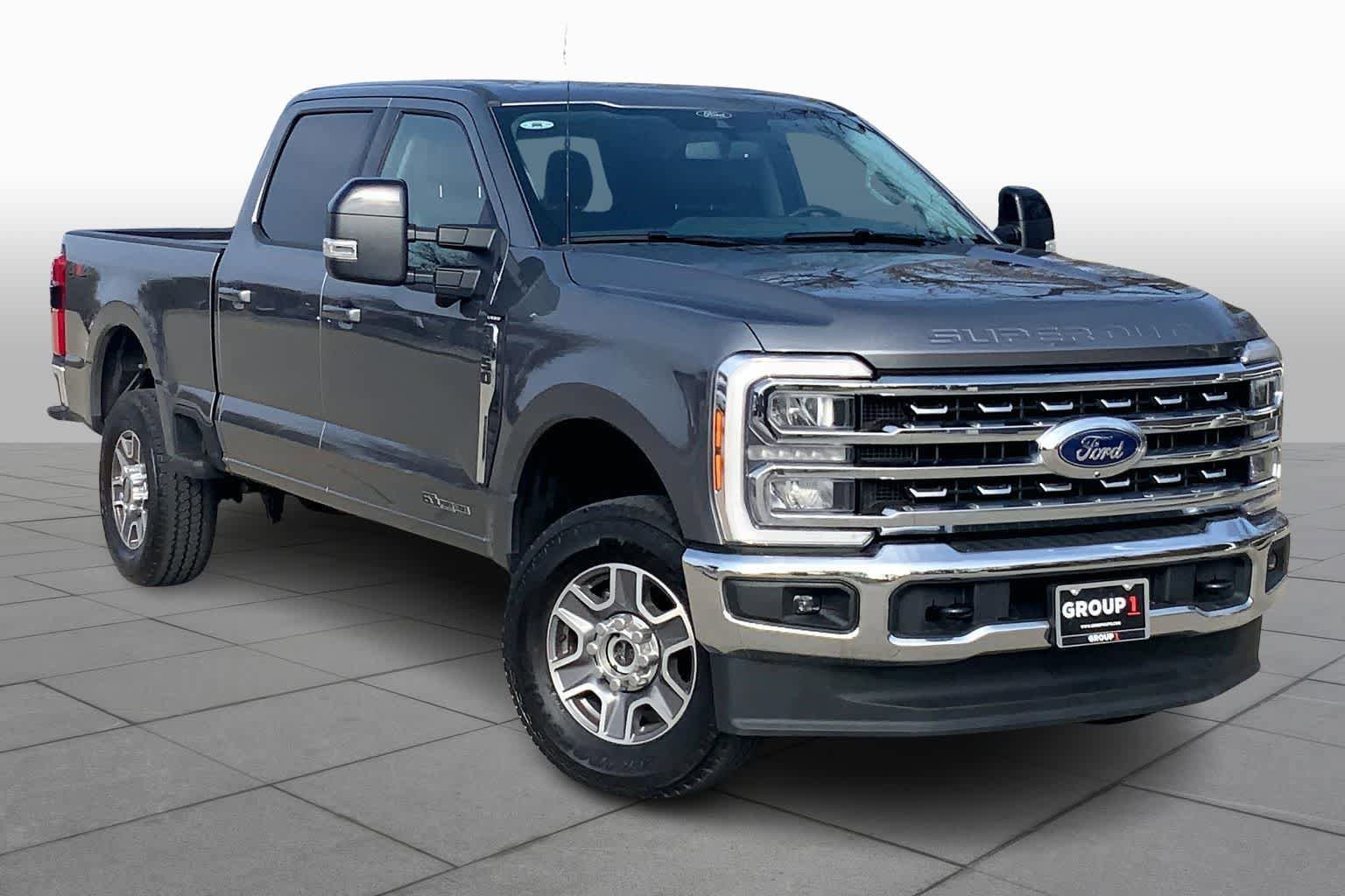 Used 2024 Ford F250 Lariat AWD/4WD image 3
