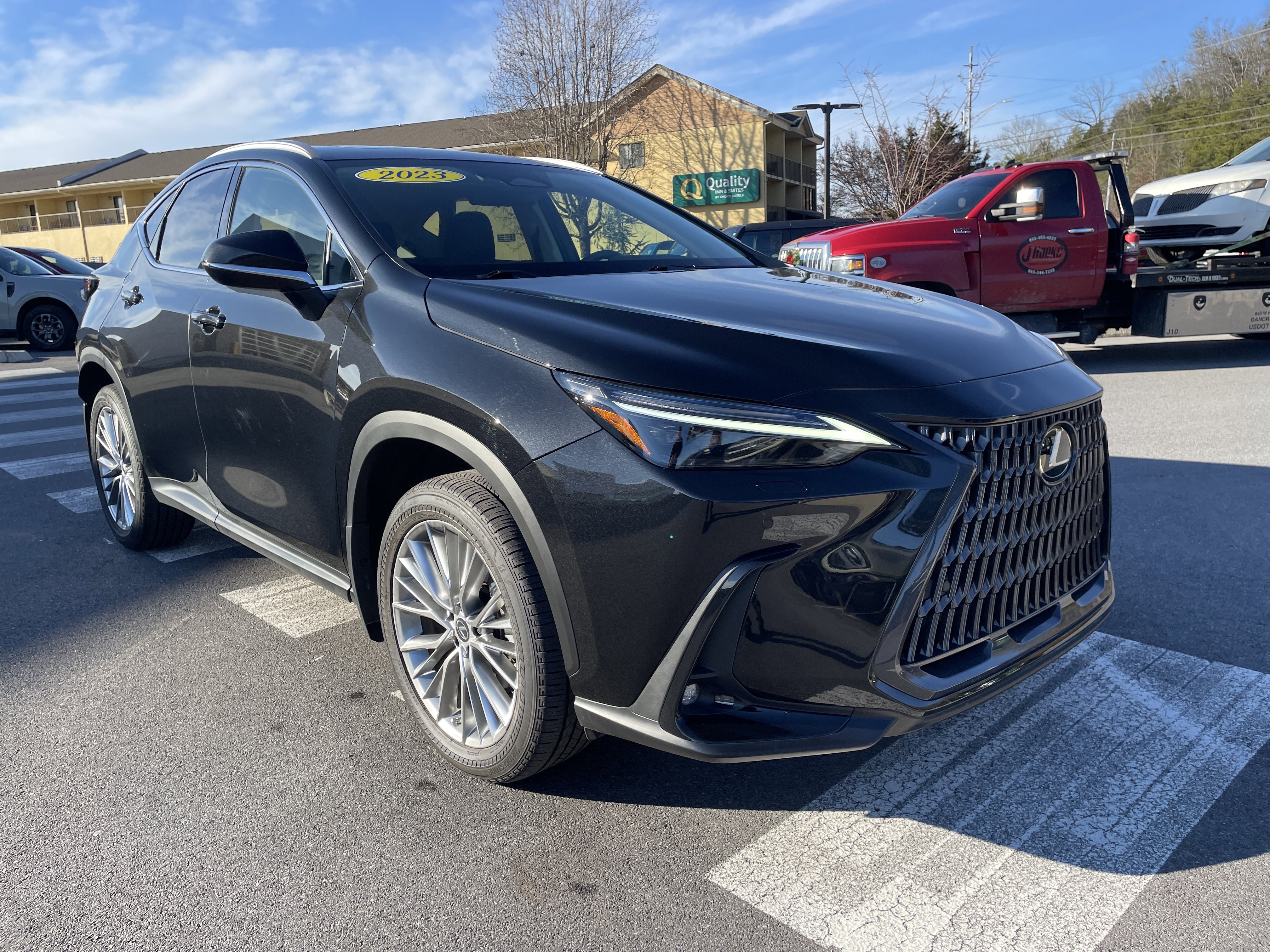 Used 2023 Lexus NX 350 AWD w/ Luxury Package image 3