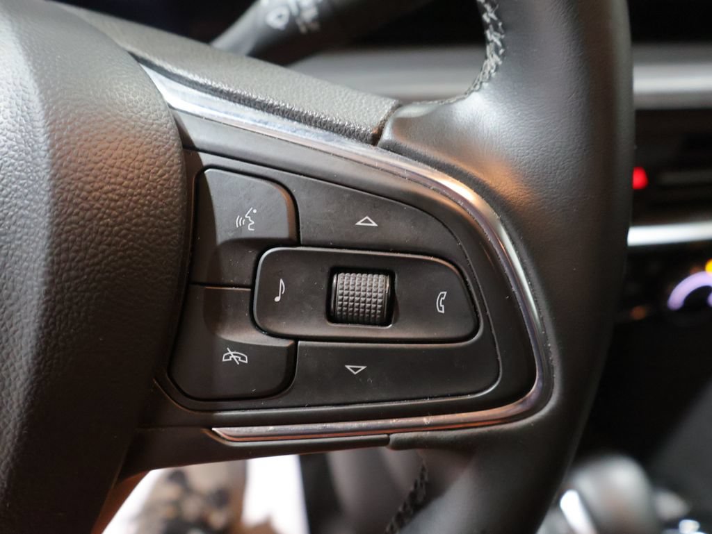 Used 2024 Buick Encore GX Sport Touring AWD/4WD image 35