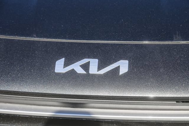 New 2026 Kia Niro LX FWD image 13