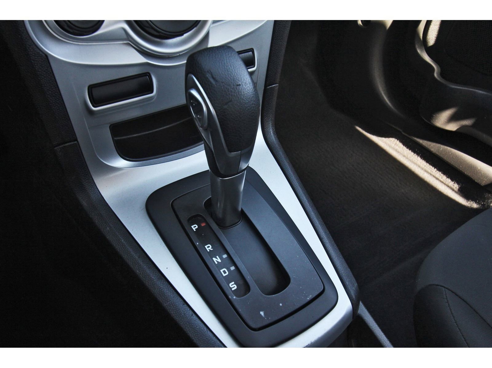 Used 2019 Ford Fiesta SE image 29