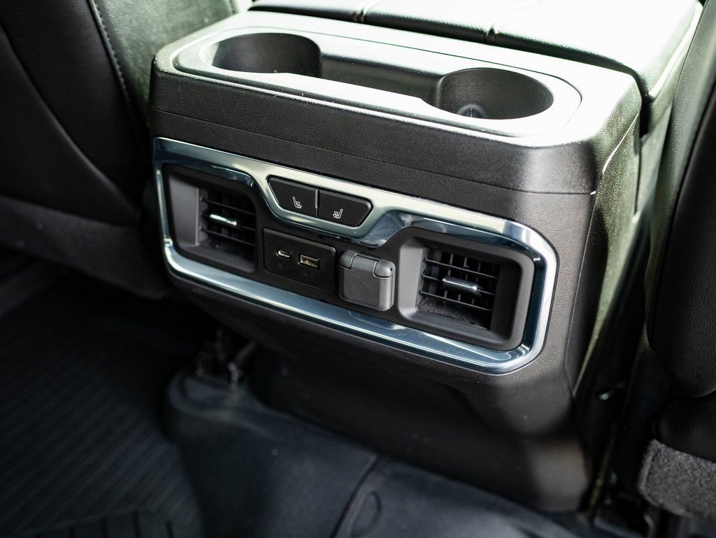 Used 2020 GMC Sierra 1500 AT4 w/ Off-Road Performance Package AWD/4WD image 37