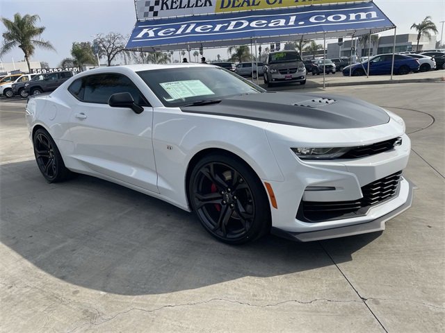Used 2022 Chevrolet Camaro SS image 2