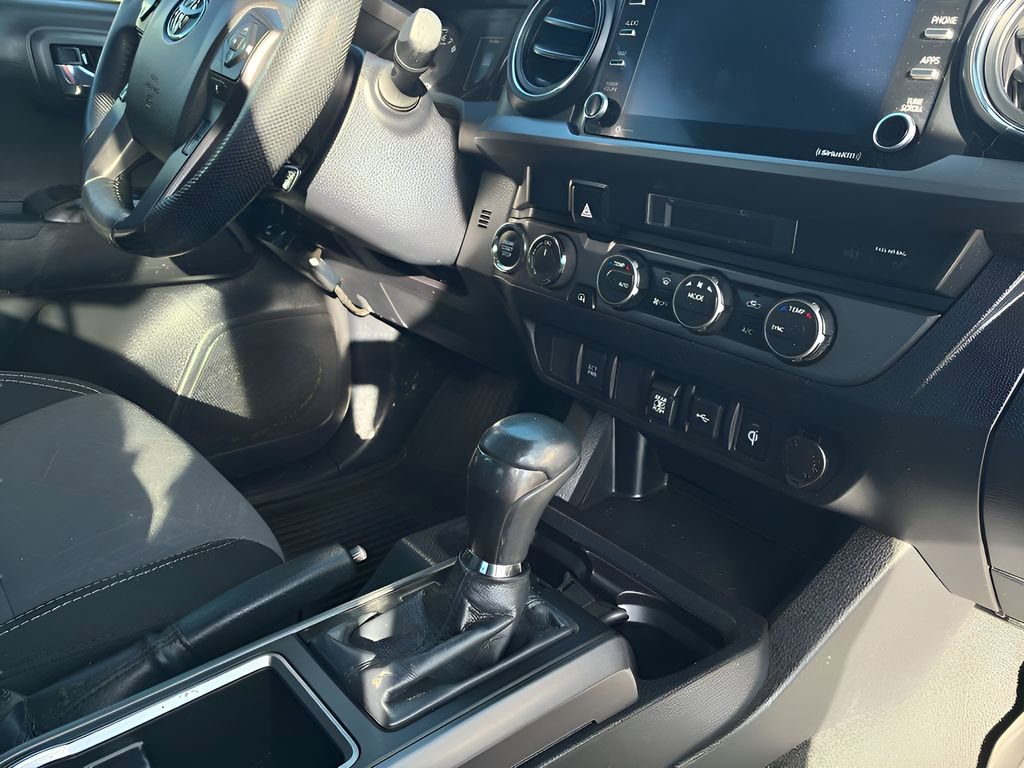 Used 2023 Toyota Tacoma TRD Off-Road image 18