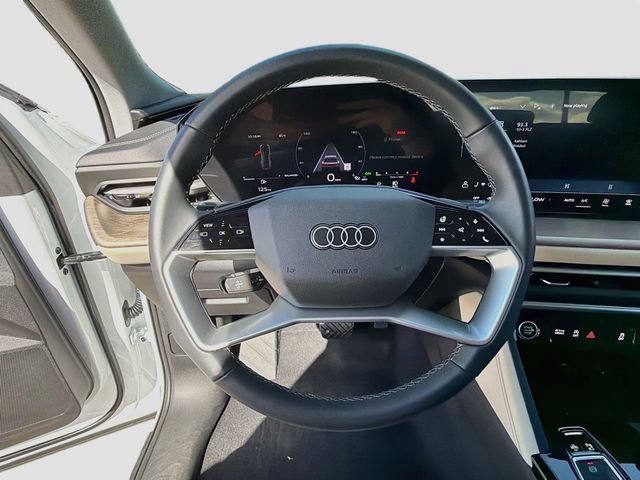 Used 2025 Audi Q5 Premium w/ Convenience Package AWD/4WD image 40