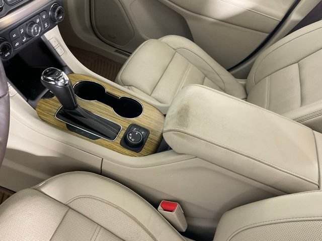 Used 2017 GMC Acadia Denali w/ Technology Package FWD image 17