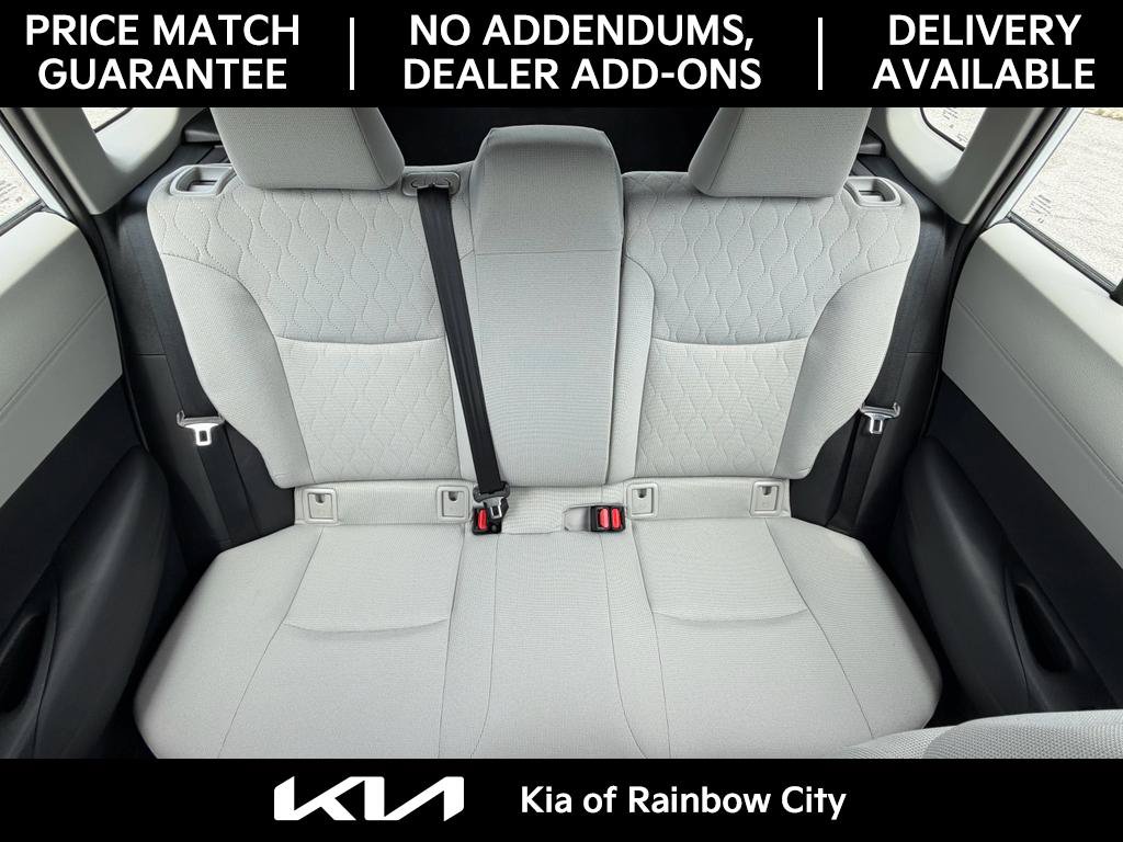 Used 2025 Toyota Corolla Cross L FWD image 21
