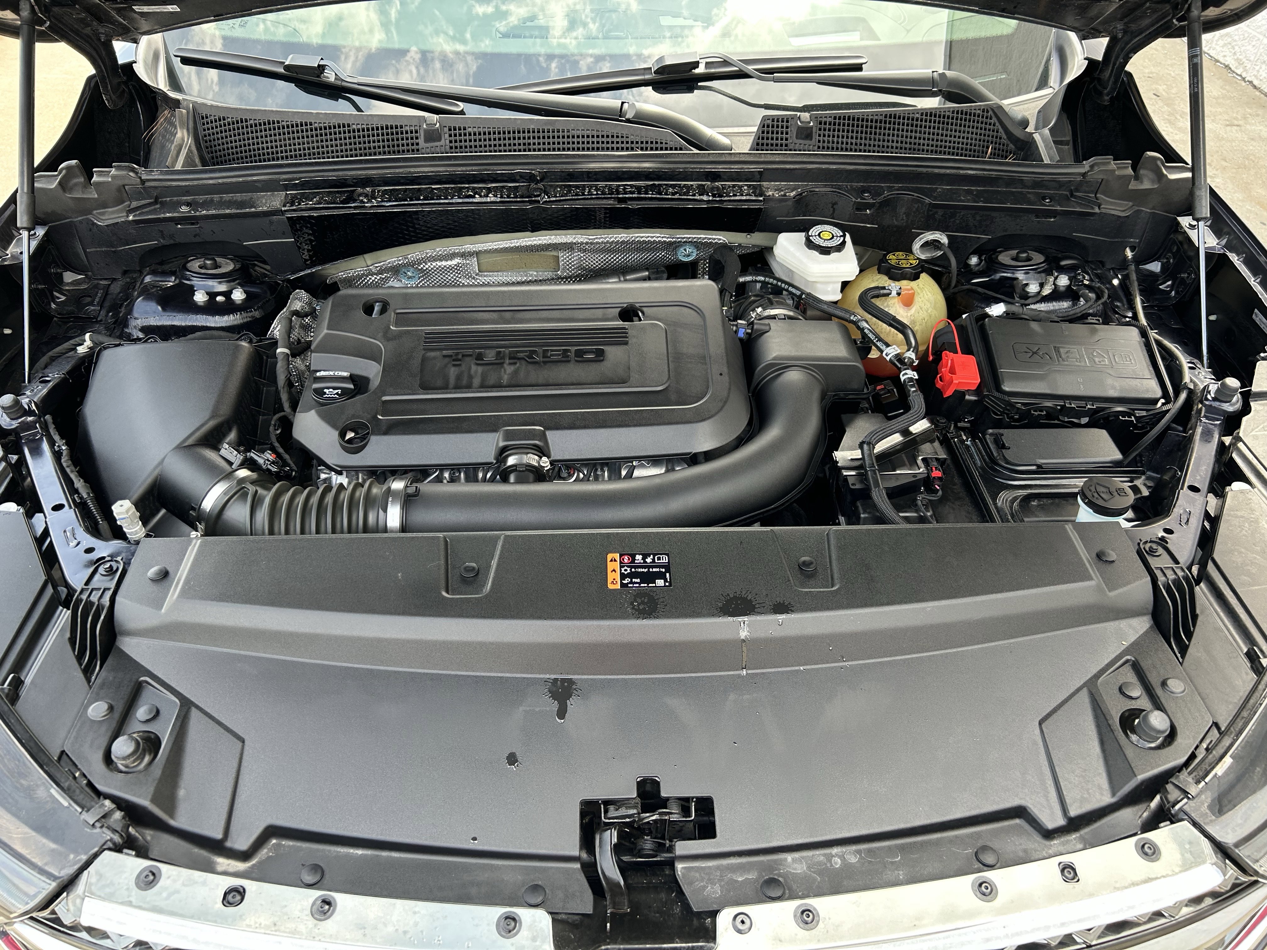 Used 2021 Buick Envision Avenir w/ Technology Package II AWD/4WD image 9