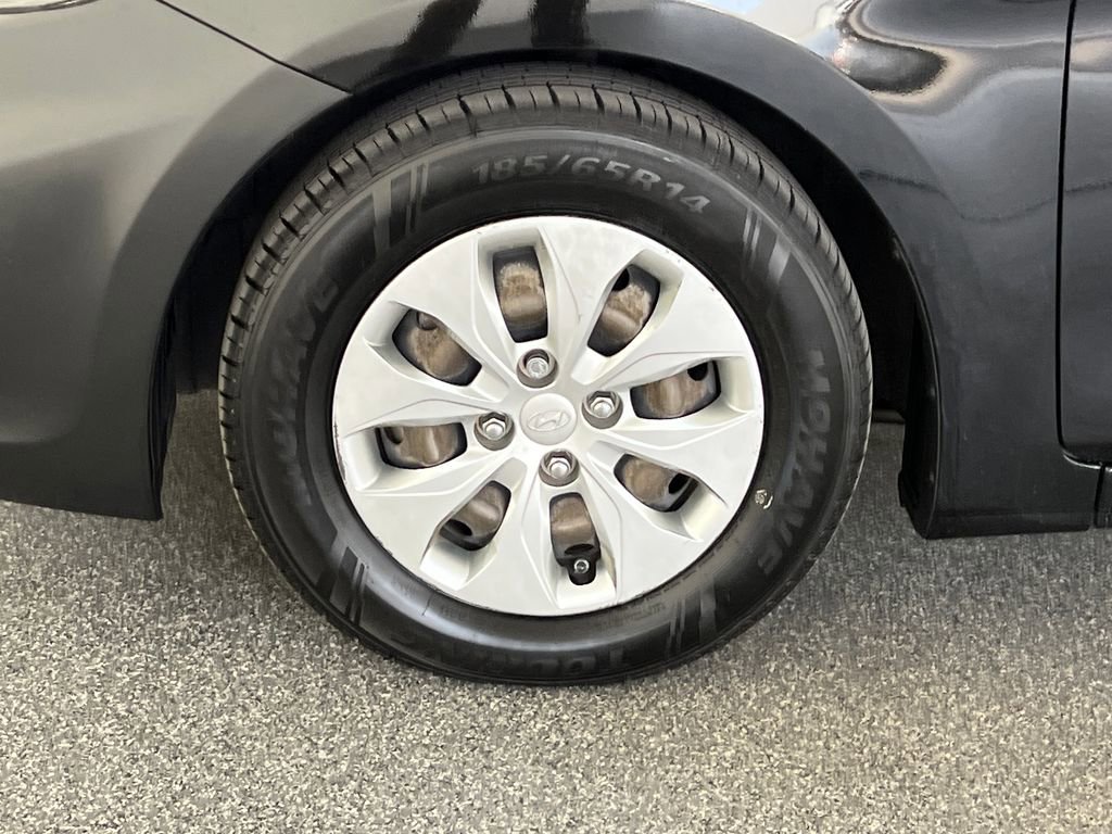 Used 2016 Hyundai Accent SE w/ Option Group 02 image 26