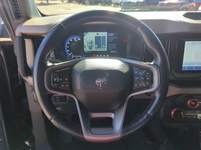 Used 2022 Ford Bronco Wildtrak image 11