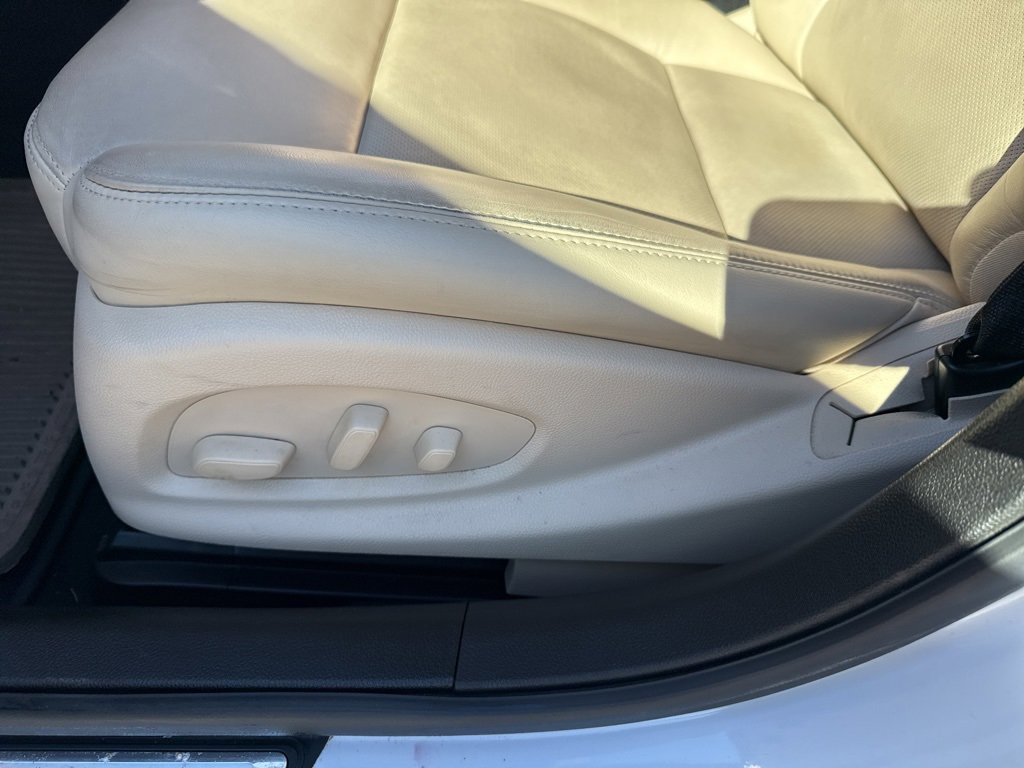 Used 2019 Cadillac CTS Luxury image 7