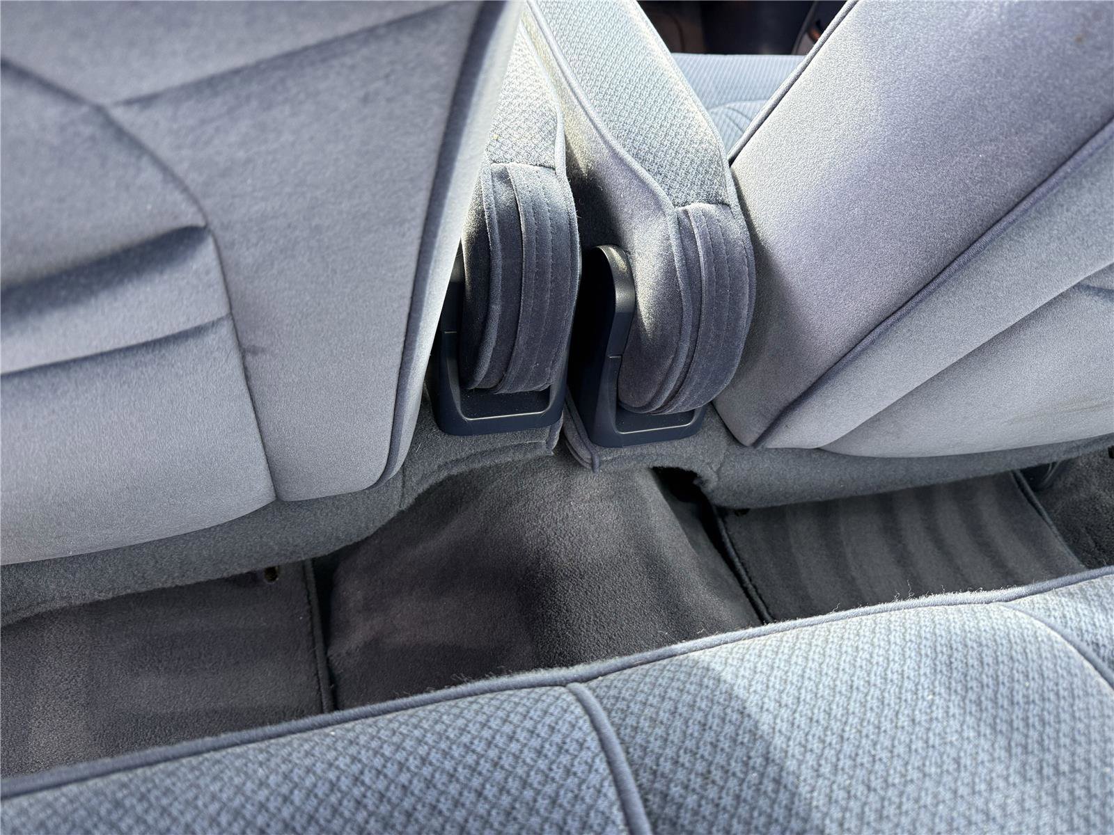 Used 1996 Ford Crown Victoria LX RWD image 31