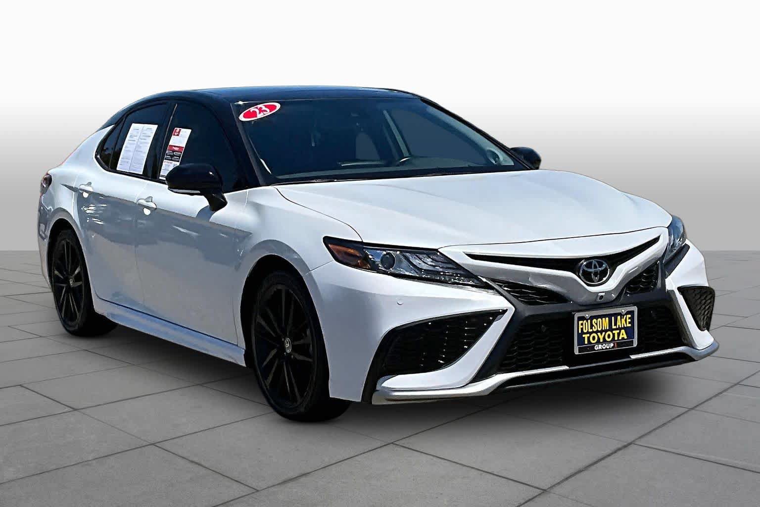 Used 2023 Toyota Camry XSE w/ Navigation Package FWD image 2