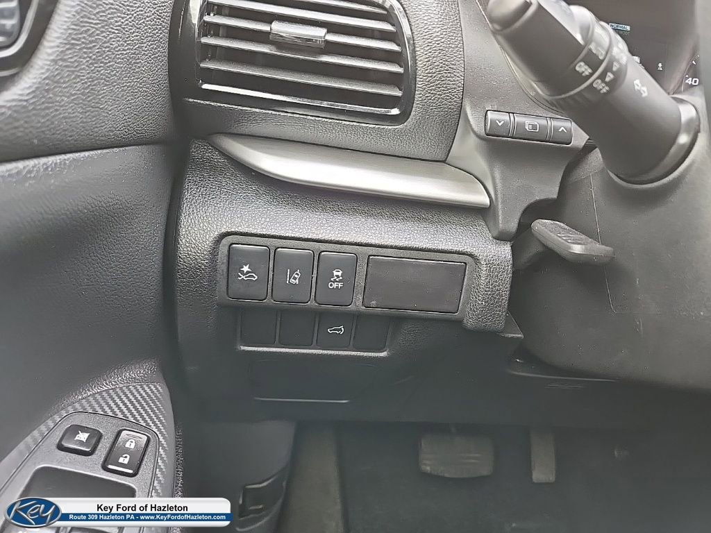 Used 2024 Mitsubishi Eclipse Cross SE image 33