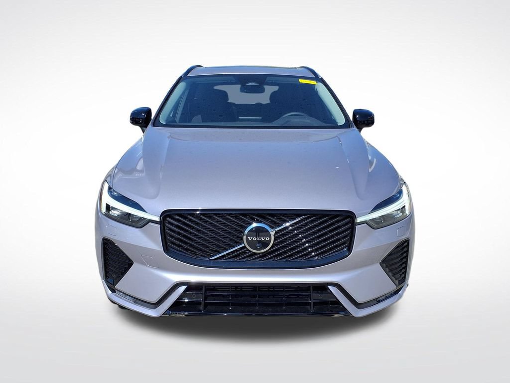 New 2026 Volvo XC60 B5 Plus w/ Protection Package Premier AWD/4WD image 2