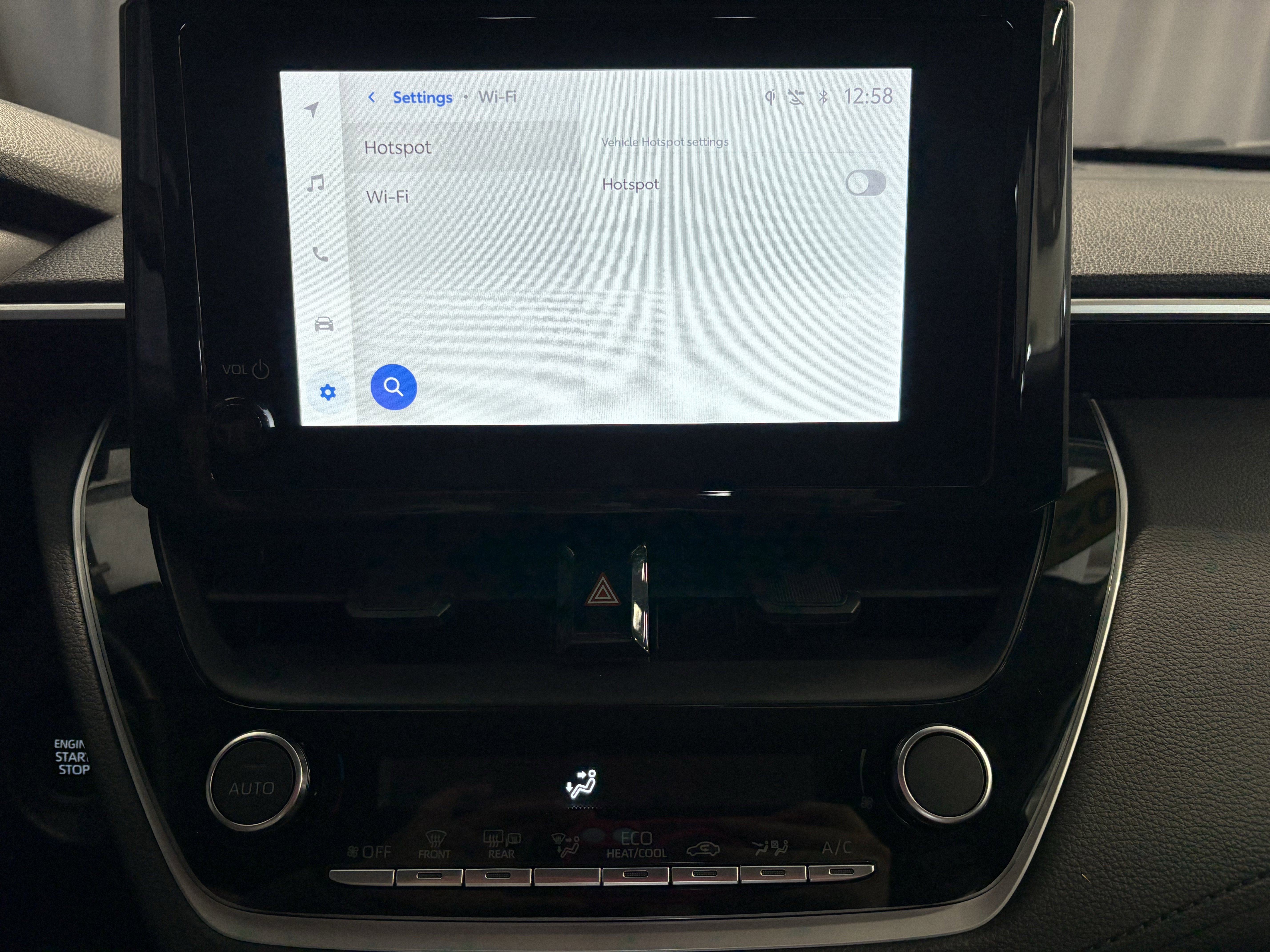 Certified 2024 Toyota Corolla Cross LE image 14