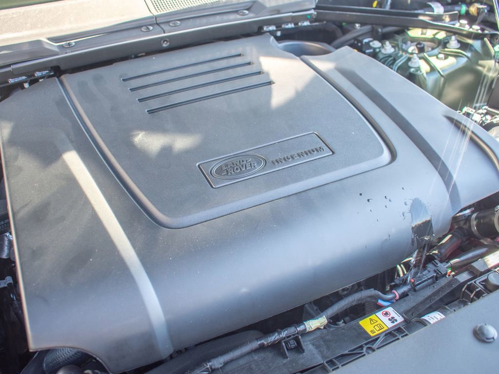 New 2026 Land Rover Defender 110 S image 24