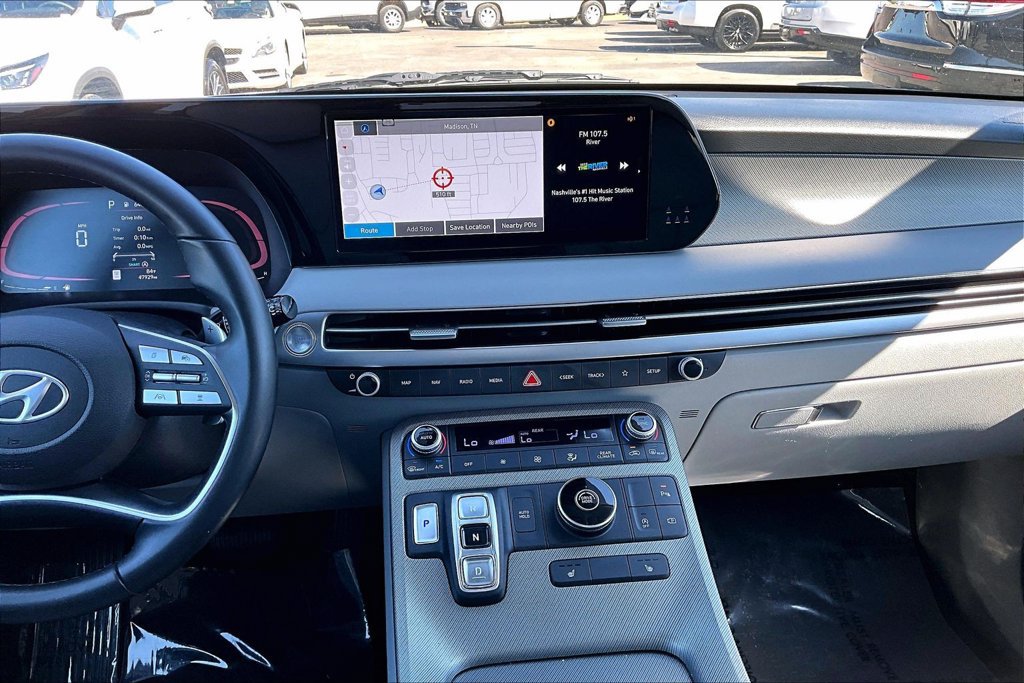 Used 2024 Hyundai Palisade SEL FWD image 11