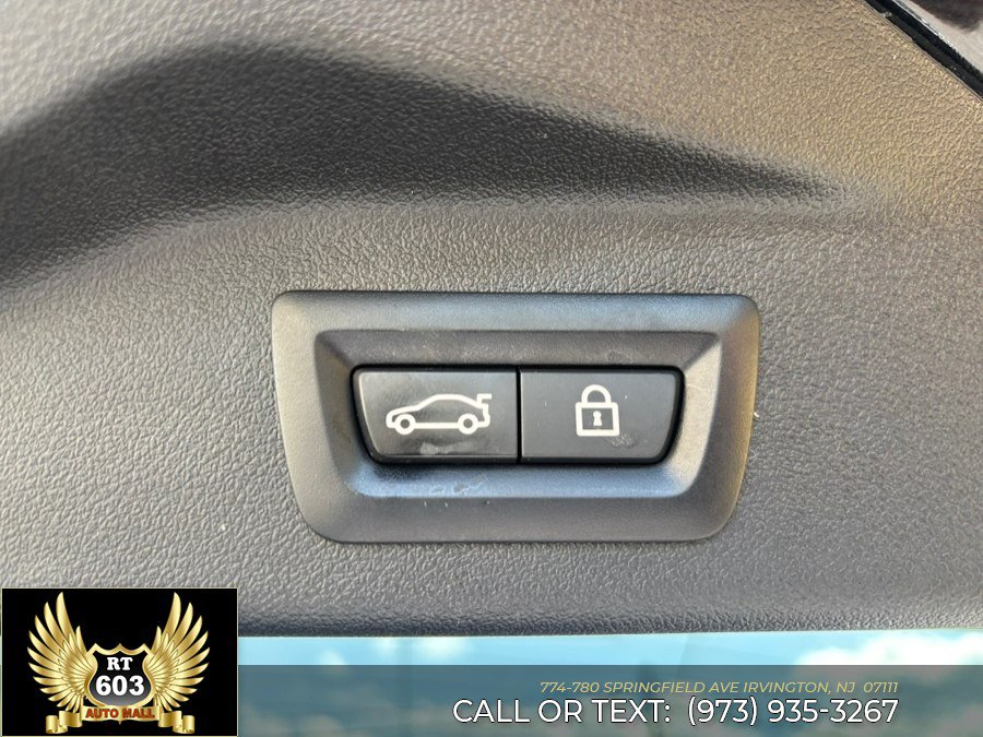 Used 2022 BMW X7 xDrive40i AWD/4WD image 8