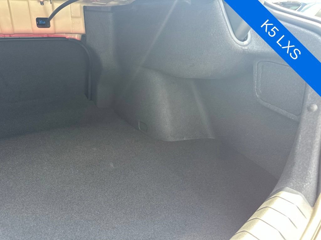 Used 2025 Kia K5 LXS FWD image 26