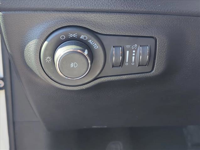 Used 2021 Jeep Compass Limited image 14